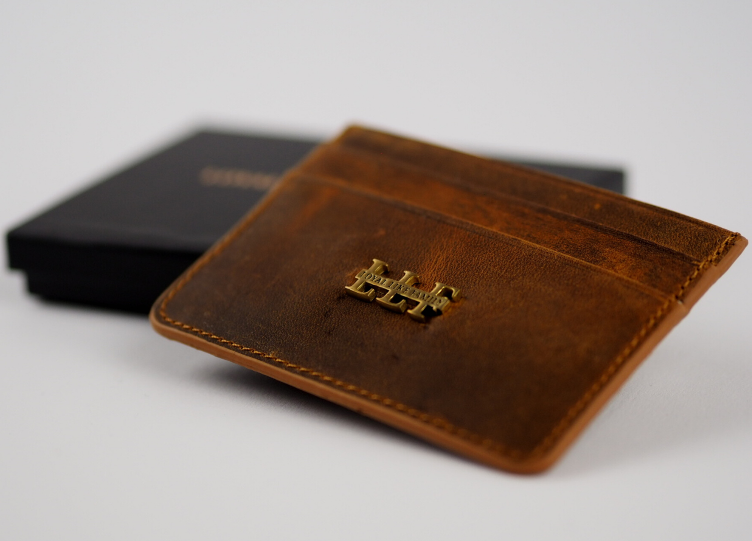 LLF CARDHOLDER PARIS BROWN